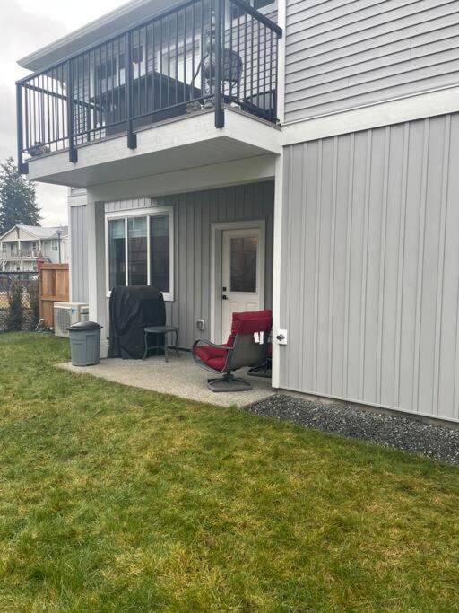Adorable 1 Bedroom Suite- A Skip To Galloping Goose 維多利亞 外观 照片